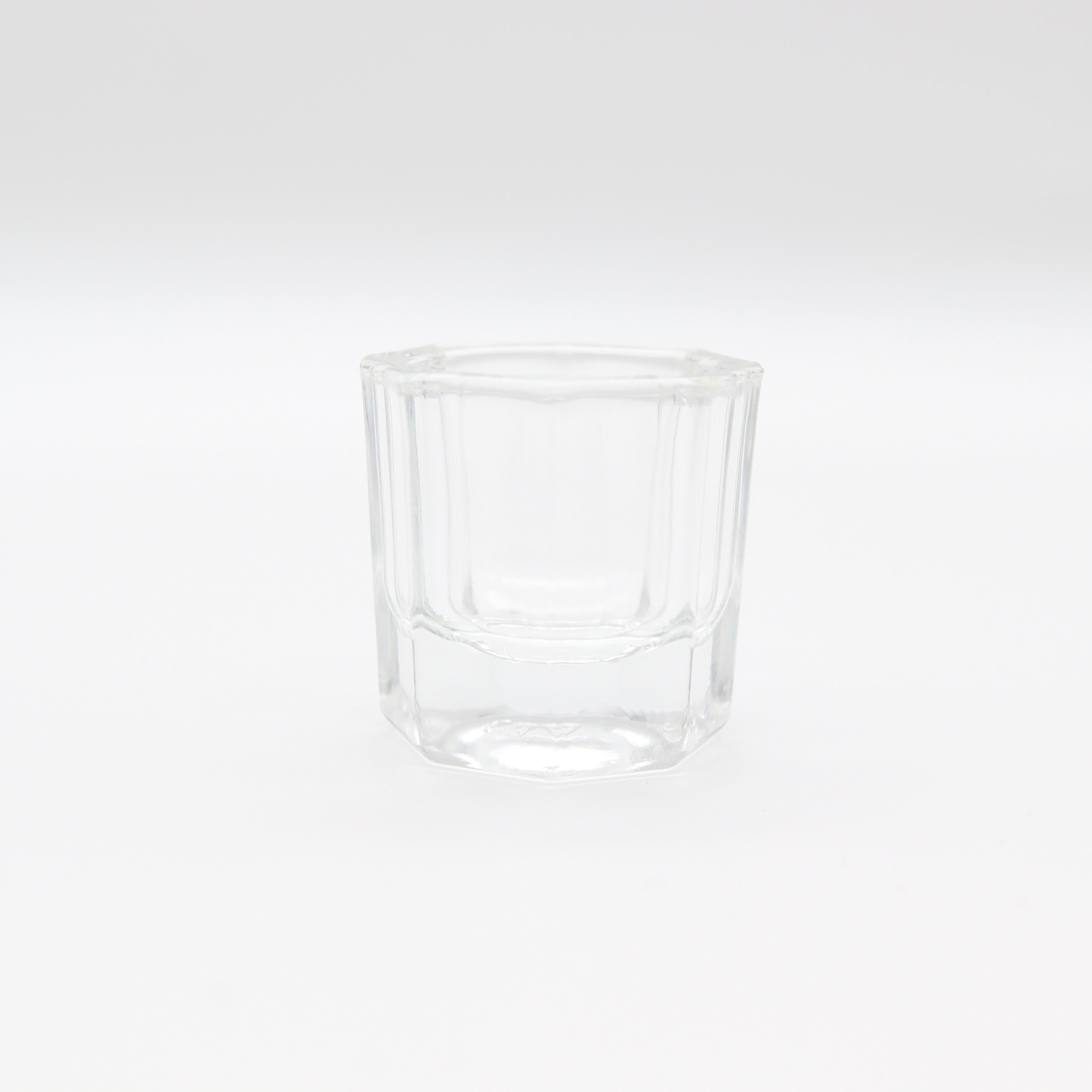 "Premium Dappen Dish – Keep Your Liquids Secure with our High-Quality Glass Dish - Ideal for Nail Art, Acrylics, and More!"
